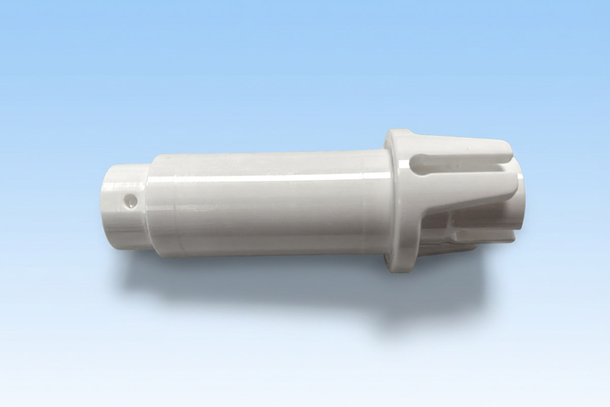 Precision ceramic component for low-temperature applications